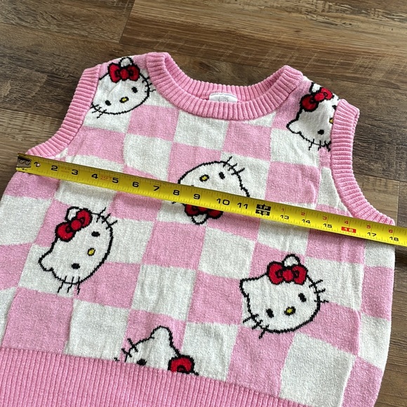Hello Kitty checkered sweater vest M - Picture 3 of 7